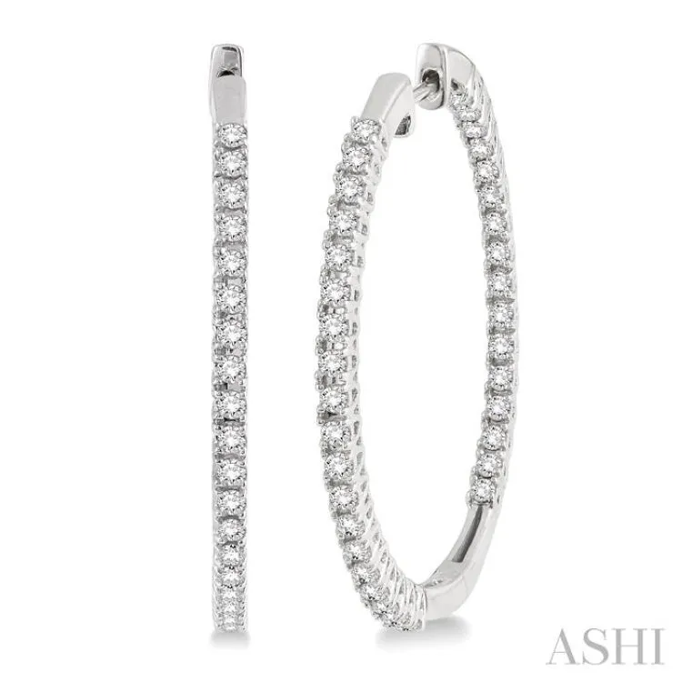 1 Ctw Round cut Diamond Hoop Earrings in 14K White Gold