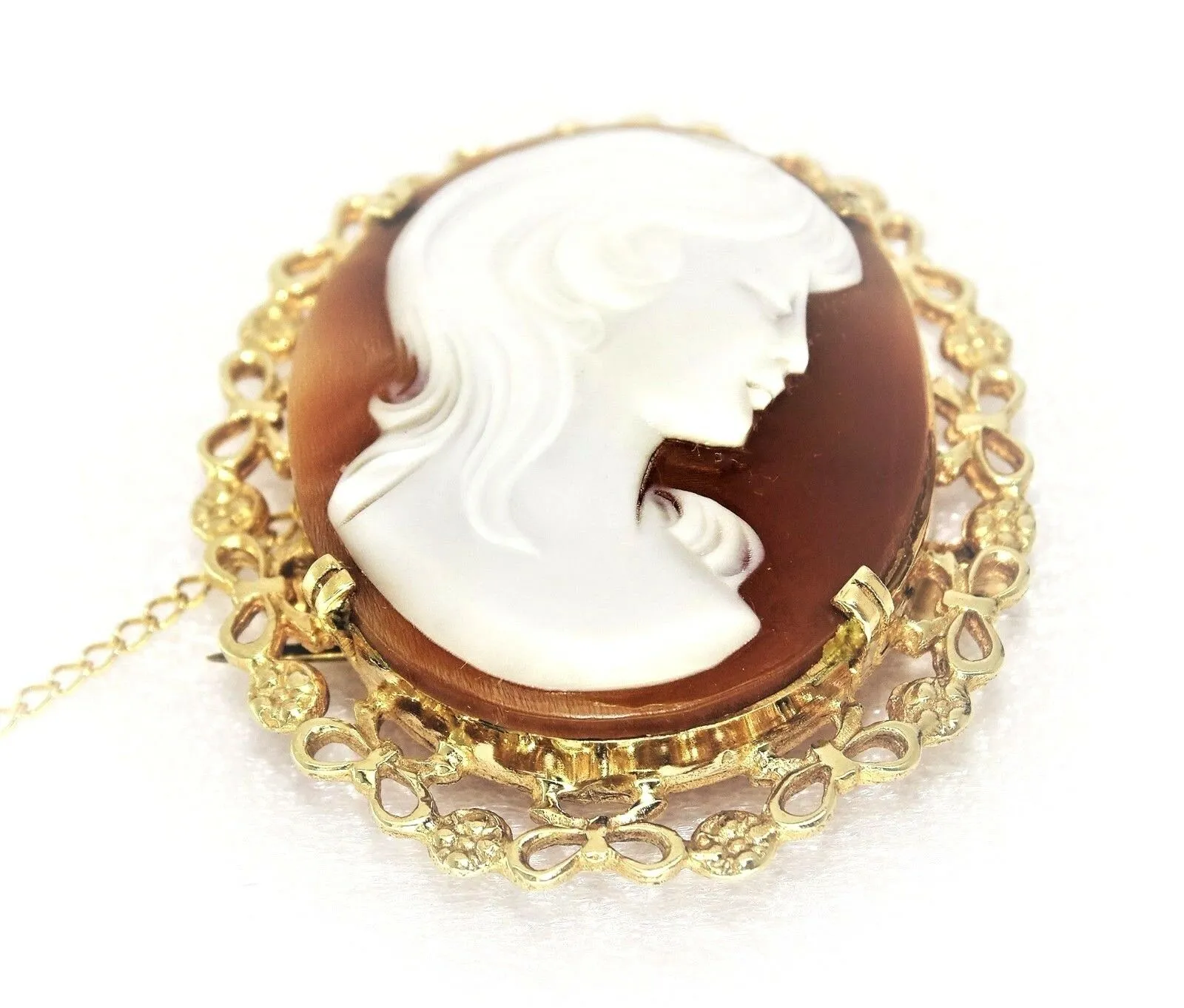 9ct Yellow Gold Cameo Portrait Brooch