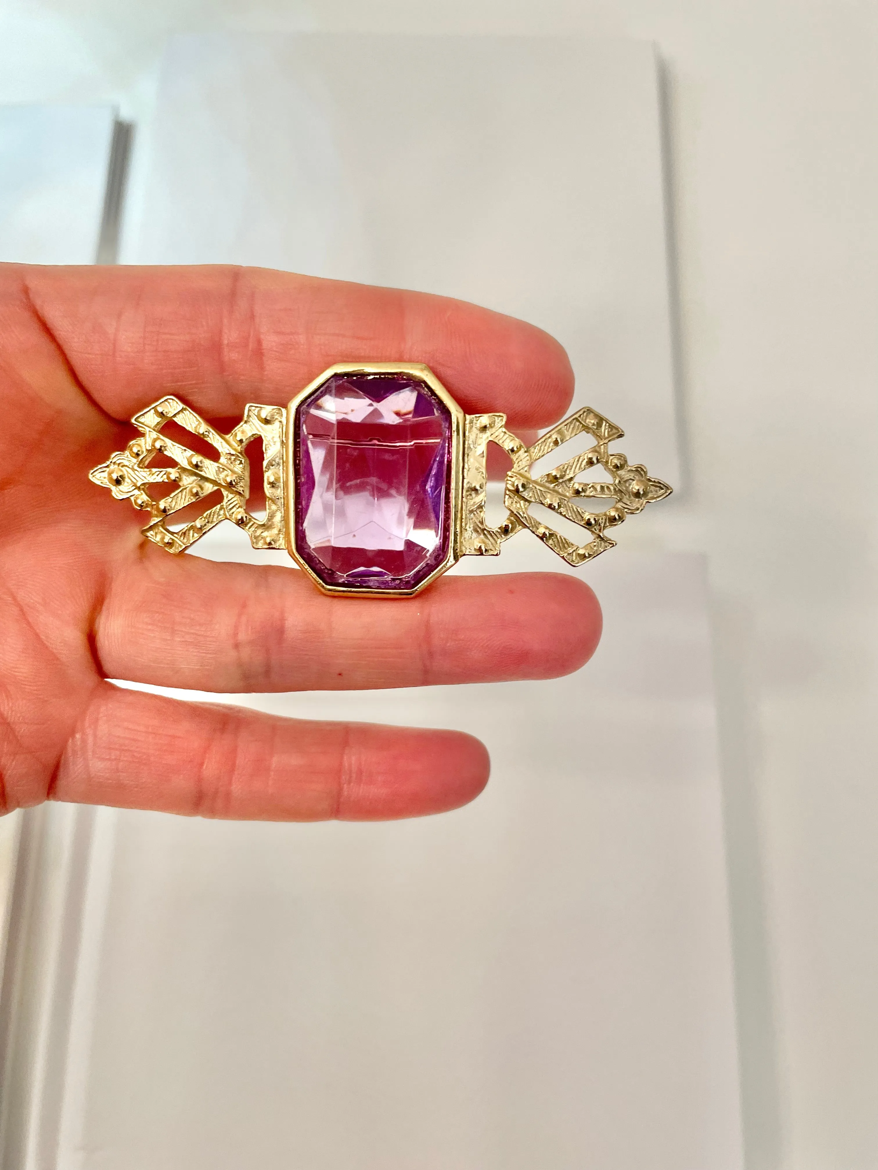 A truly beautiful 1980's brooch... so divine, and heavenly color!