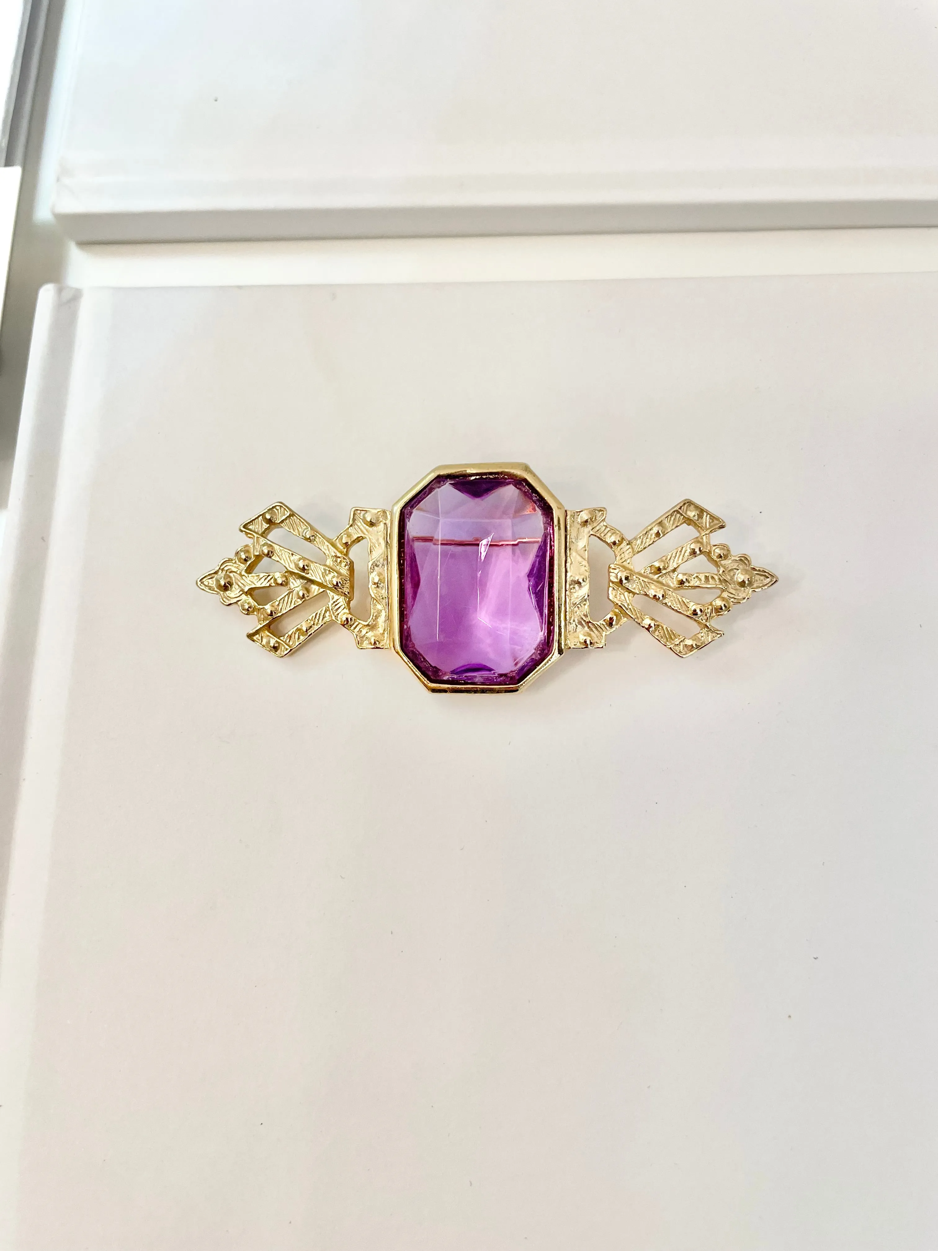 A truly beautiful 1980's brooch... so divine, and heavenly color!