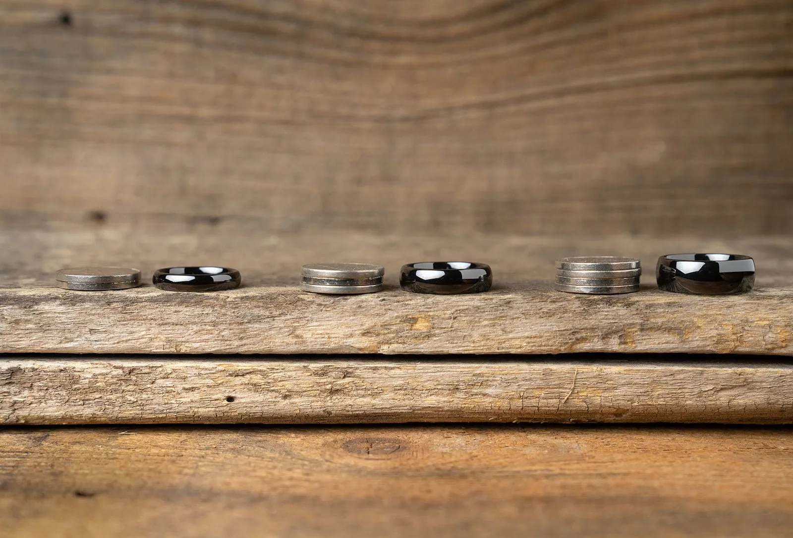 Black Ceramic Ring - Minimalist