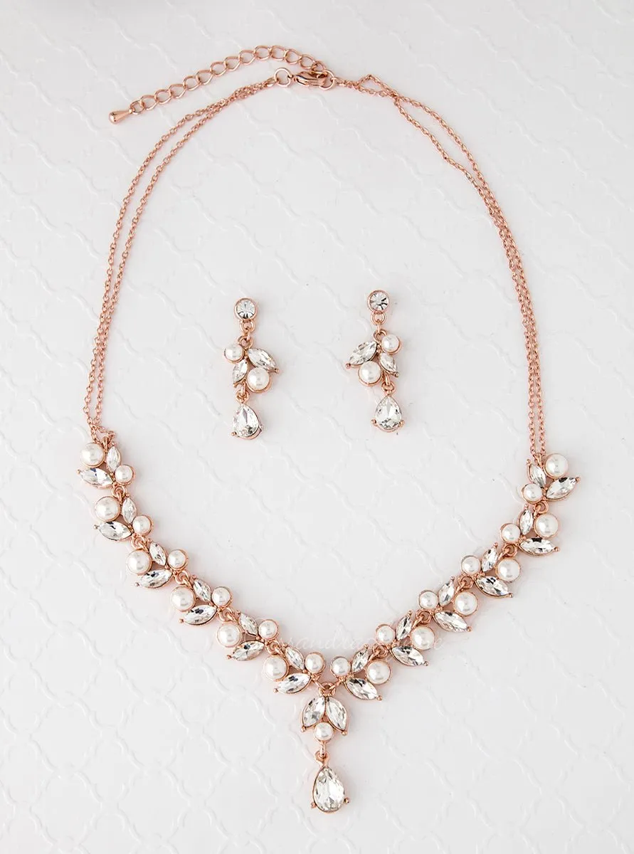 Bridal Necklace Set in Rose Gold with Pearls