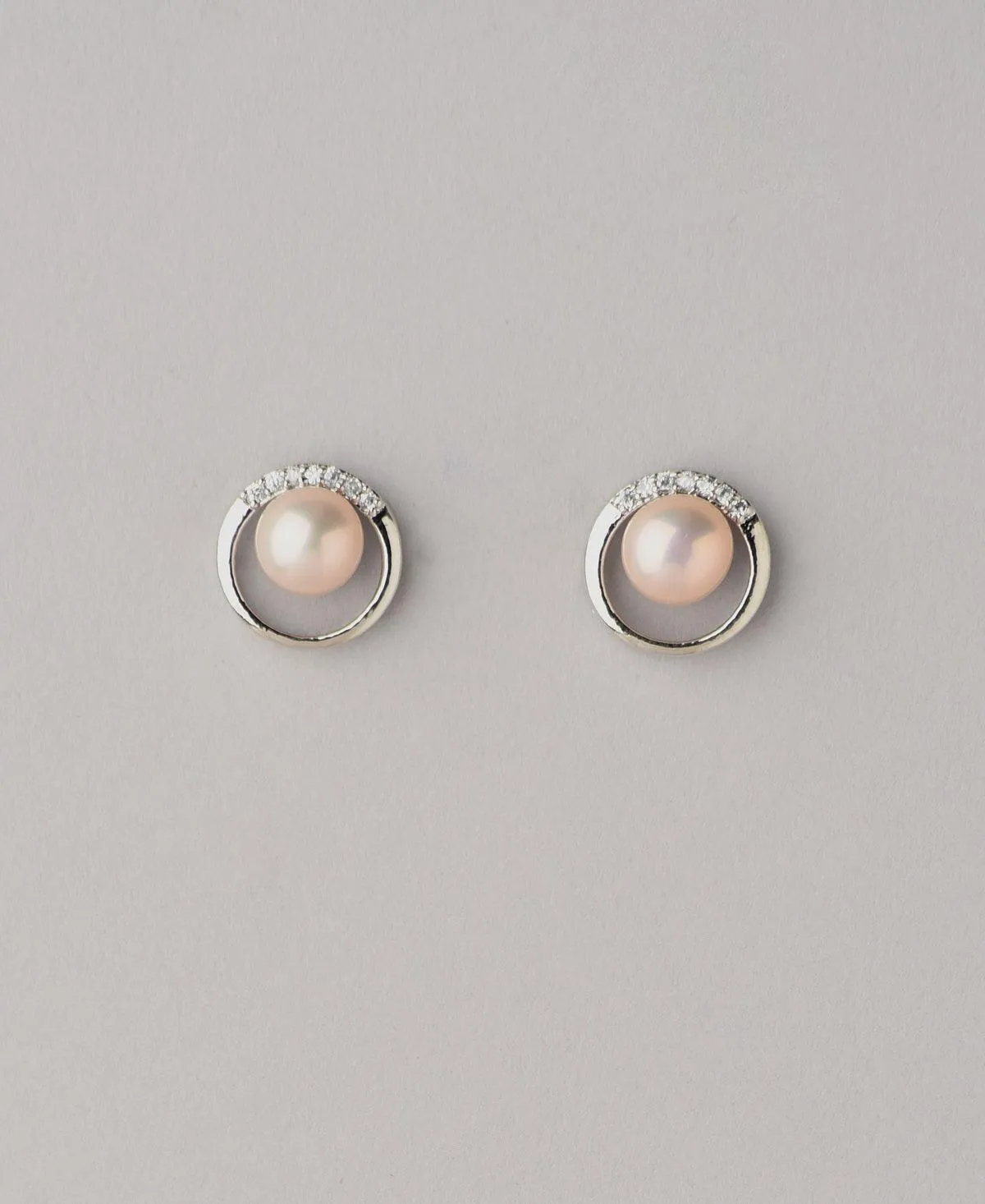 Classy Pink Pearl Stud Earring