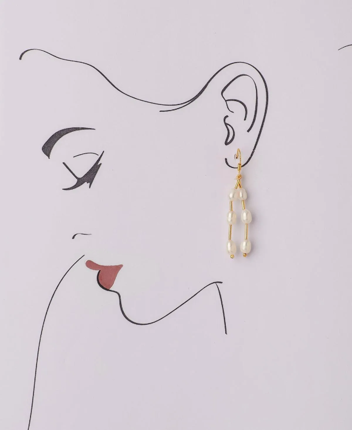 Elegant Hanging Pearl Earring