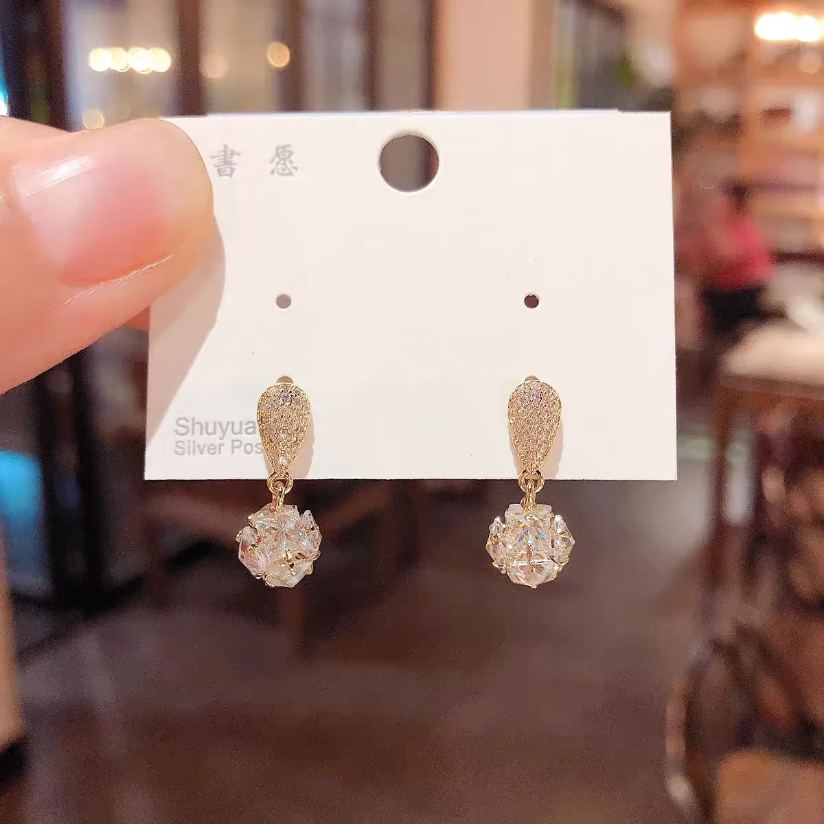 Elegant Premium Crystal stones Earrings