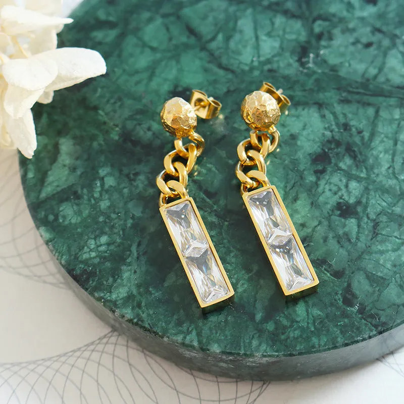 Everyday Genie Metal Earrings with Zircon Inlay