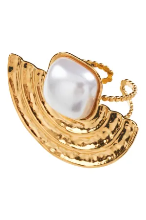 Heritage Ring - Pearl Moon