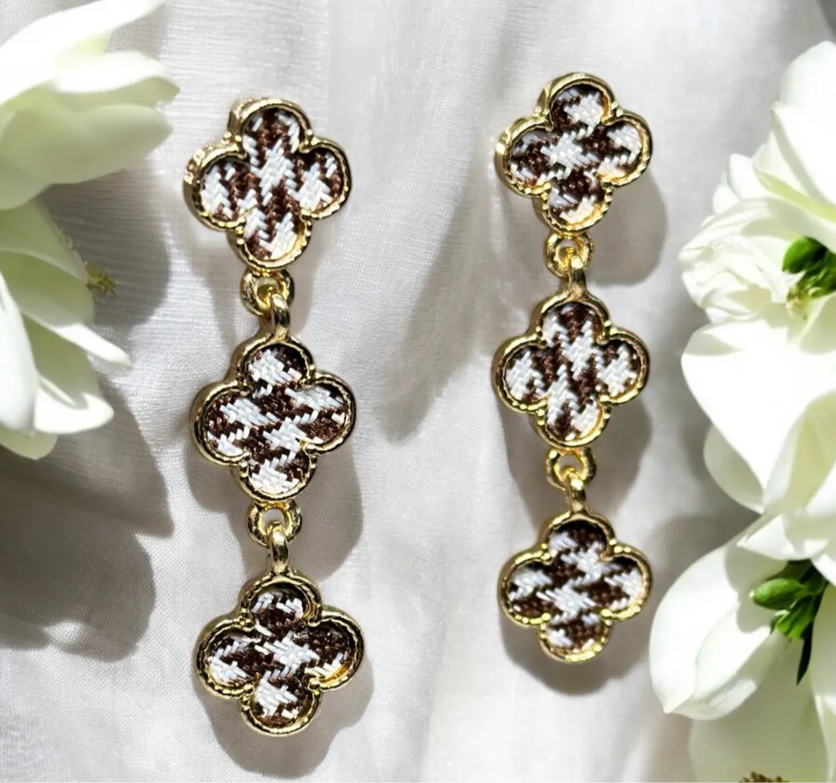 Lux - Golden clover earrings | aesthetic houndstooth print | elegant earrings