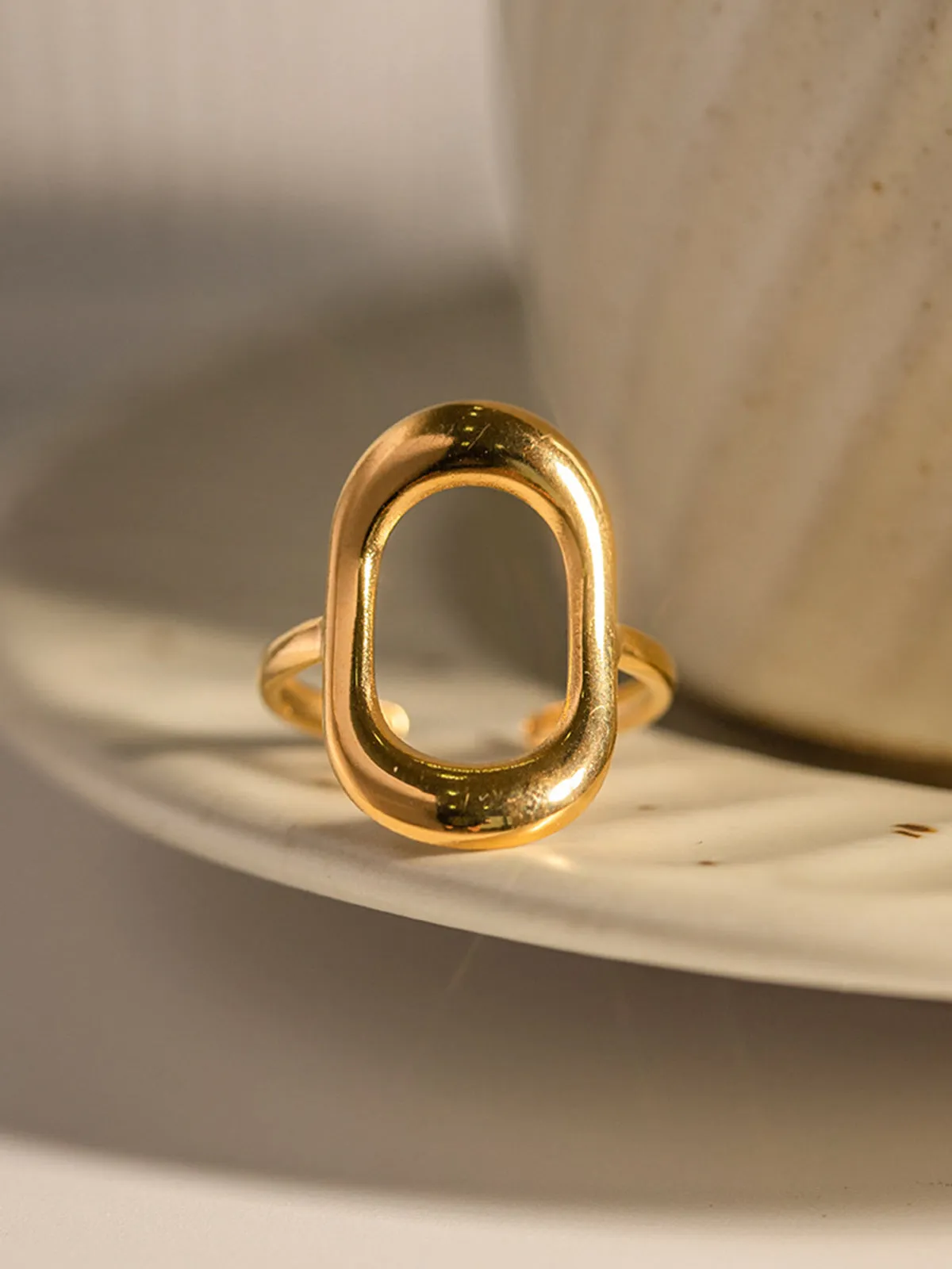 Minimalist Charming Window Ring