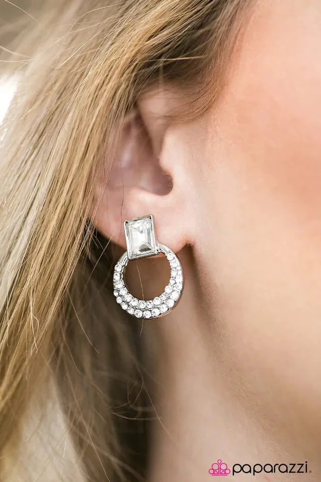 Paparazzi Earring ~ Seeing SUPERSTARS - White