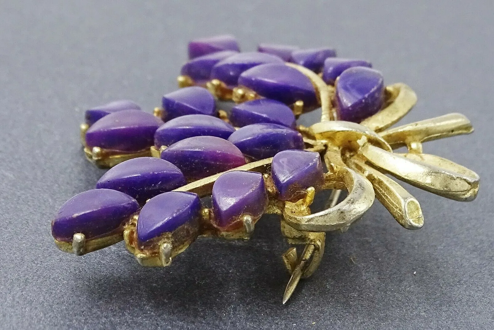 Purple Lucite Bouquet Brooch Art Nouveau Vintage Collectable Jewellery