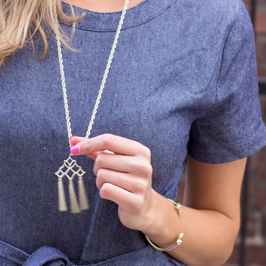 Southern Charm Tassel Pendant Necklace in Gold