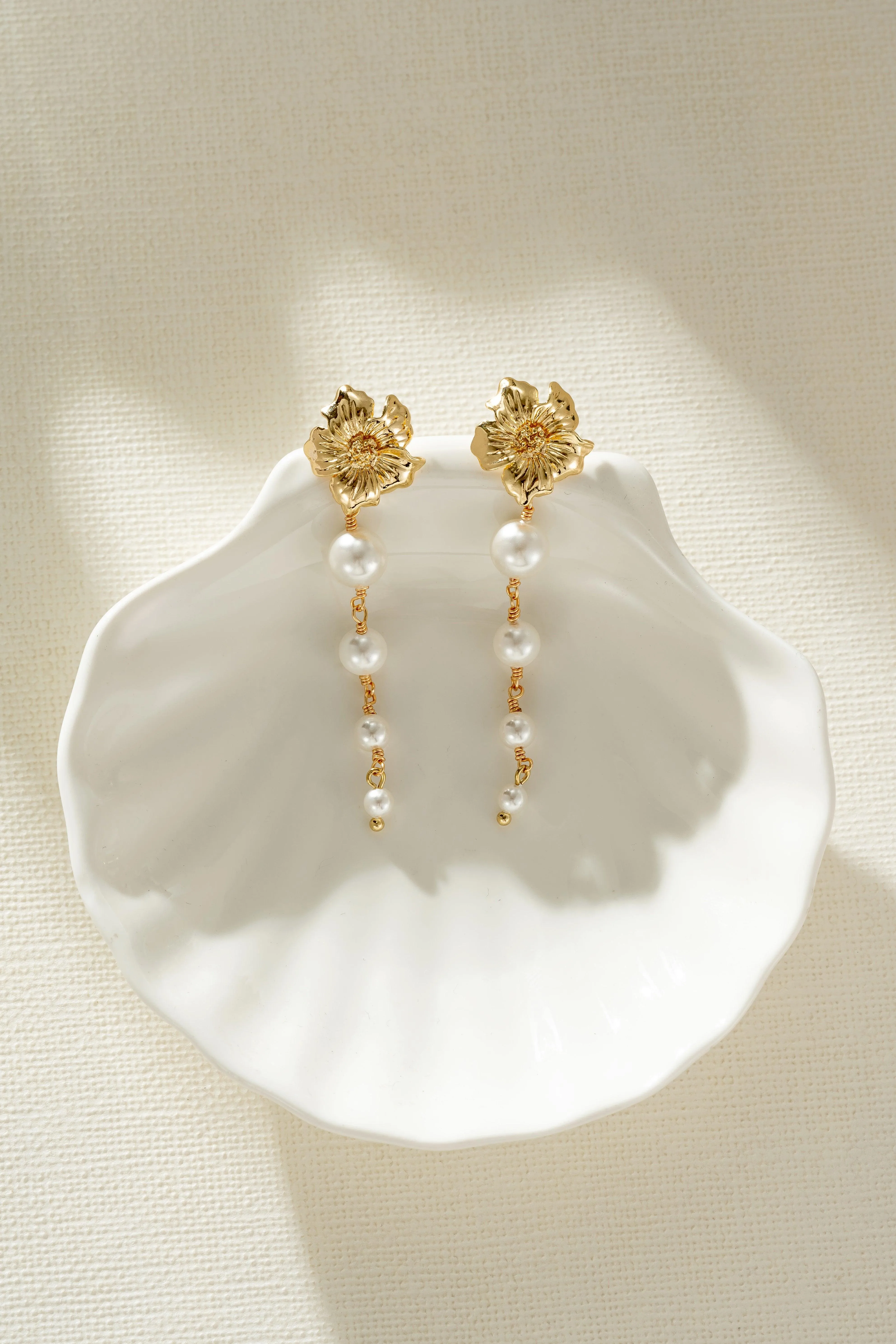 Zahra Muti Pearl Drop Earrings